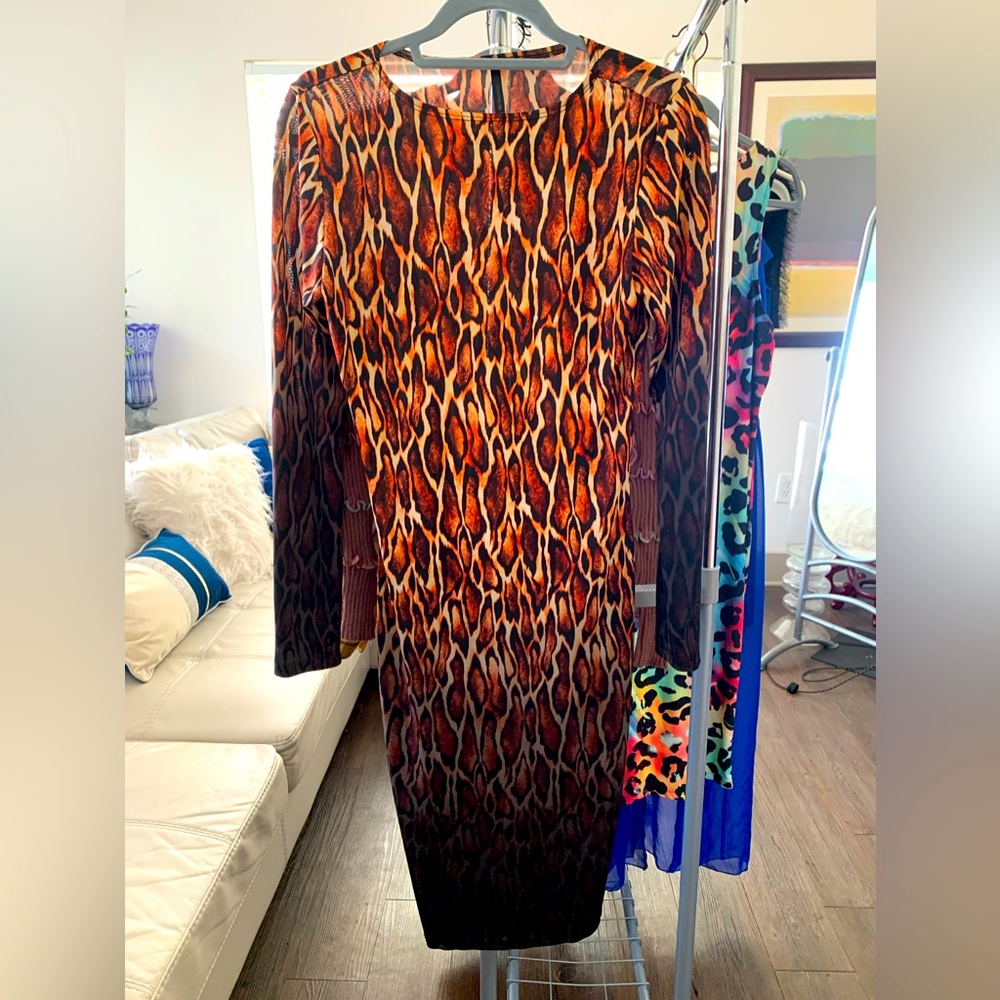 Ombré animal print, long sleeved, bodycon dress, large